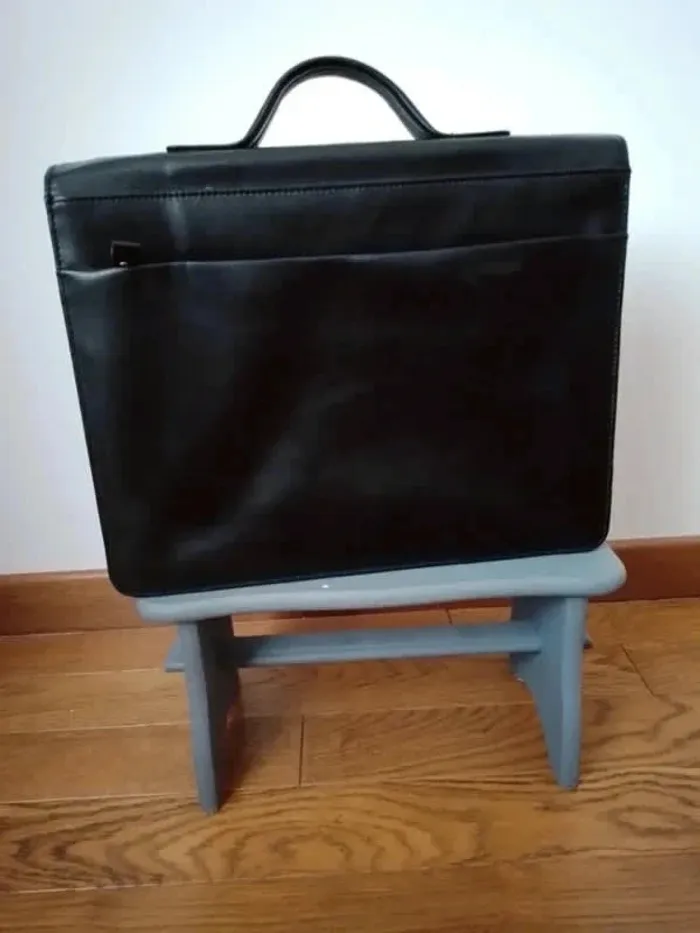 Cartable à compartiments en cuir noir - photo numéro 2
