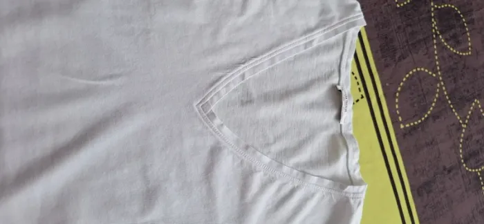 Tee shirt Zara - photo numéro 2