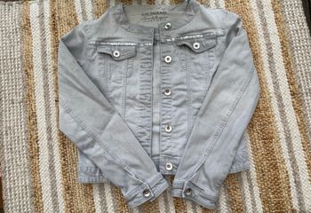 Veste fine estivale taille 152 - C&a