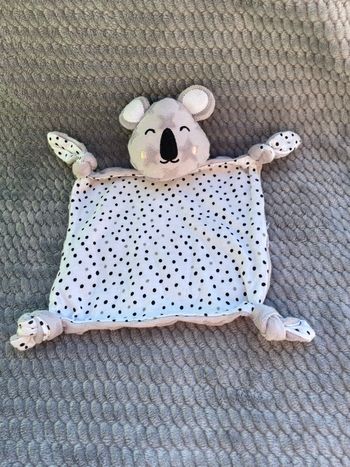 Doudou plat koala gris blanc pois étoiles Vertbaudet