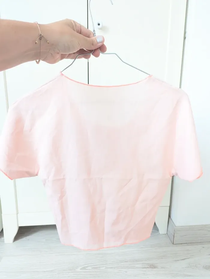 Top rose pâle manches courtes taille S 36 - photo numéro 4