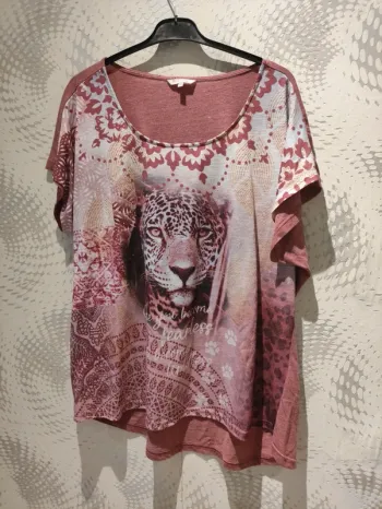 T-shirt Léopard Jaguar Rose Poudré Imprimé "Fearless" M&S mode 2XL