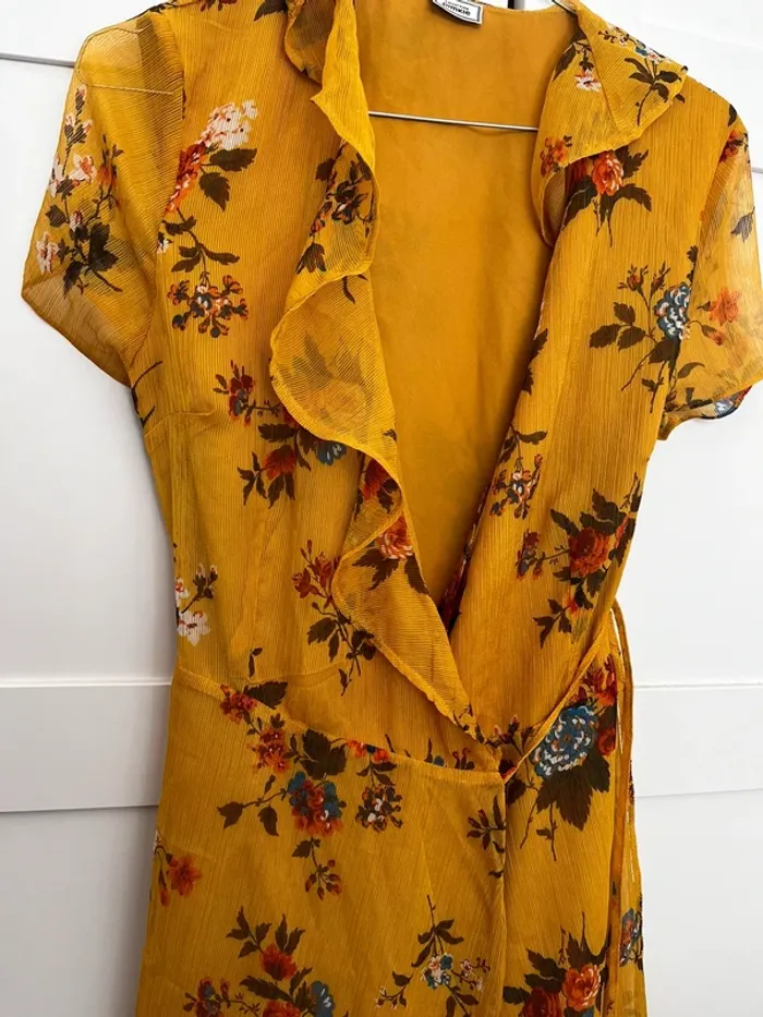 Robe été à volants jaune moutarde - photo numéro 3