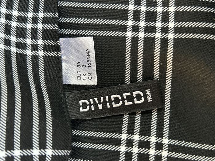 Robe noire quadrillée Divided H&M - Taille 36 - photo numéro 4
