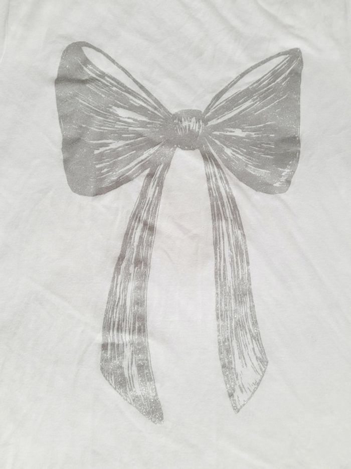 T-shirt H&M 8-10 ans - photo numéro 3