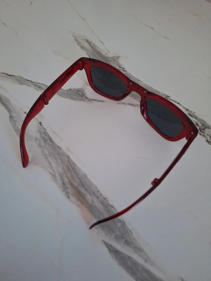 Lunettes de soleil homme ou femme pliables - photo numéro 2