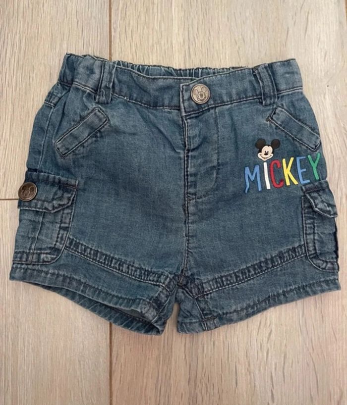 Short bébé garçon