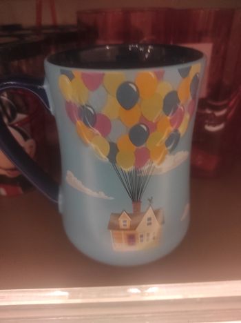Mug la haut Disneyland Paris