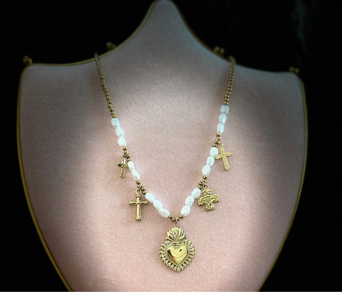 Collier acier inoxydable or réglable boules cœur ex-voto croix perles d’eaux douces - photo numéro 4