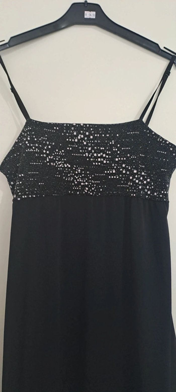 Robe de soirée fine bretelles - photo numéro 2