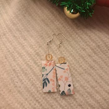 Boucles d'oreilles pendante rectangulaire légère multicolore