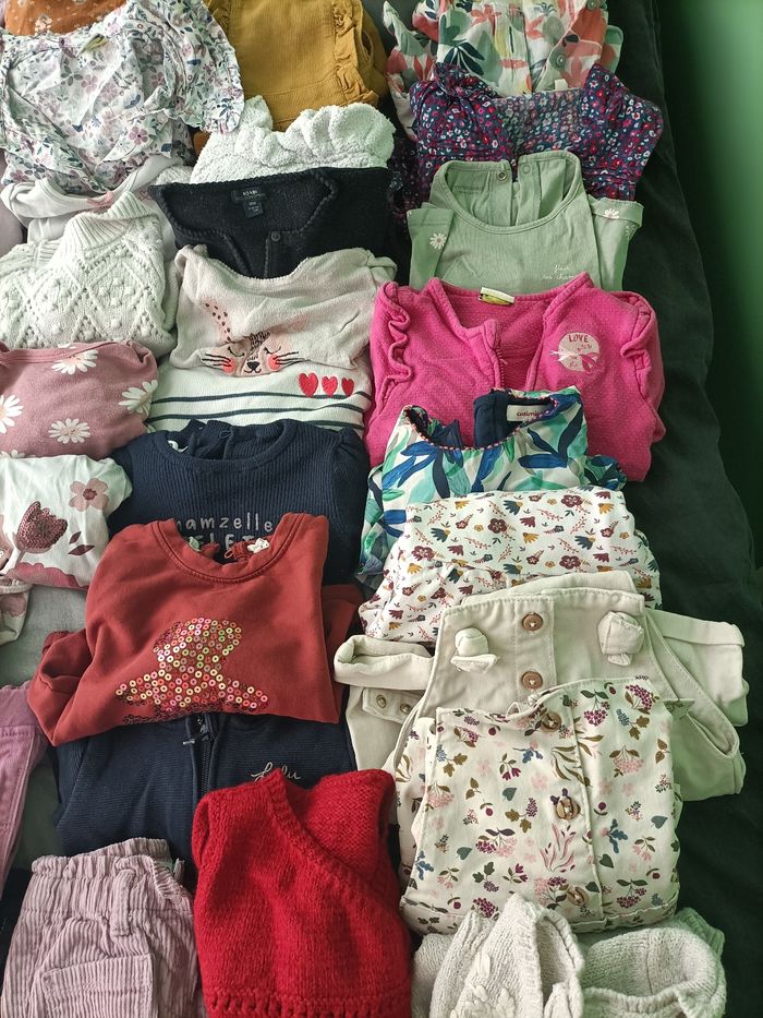 Lots vêtements habits 18 mois fille - photo numéro 2