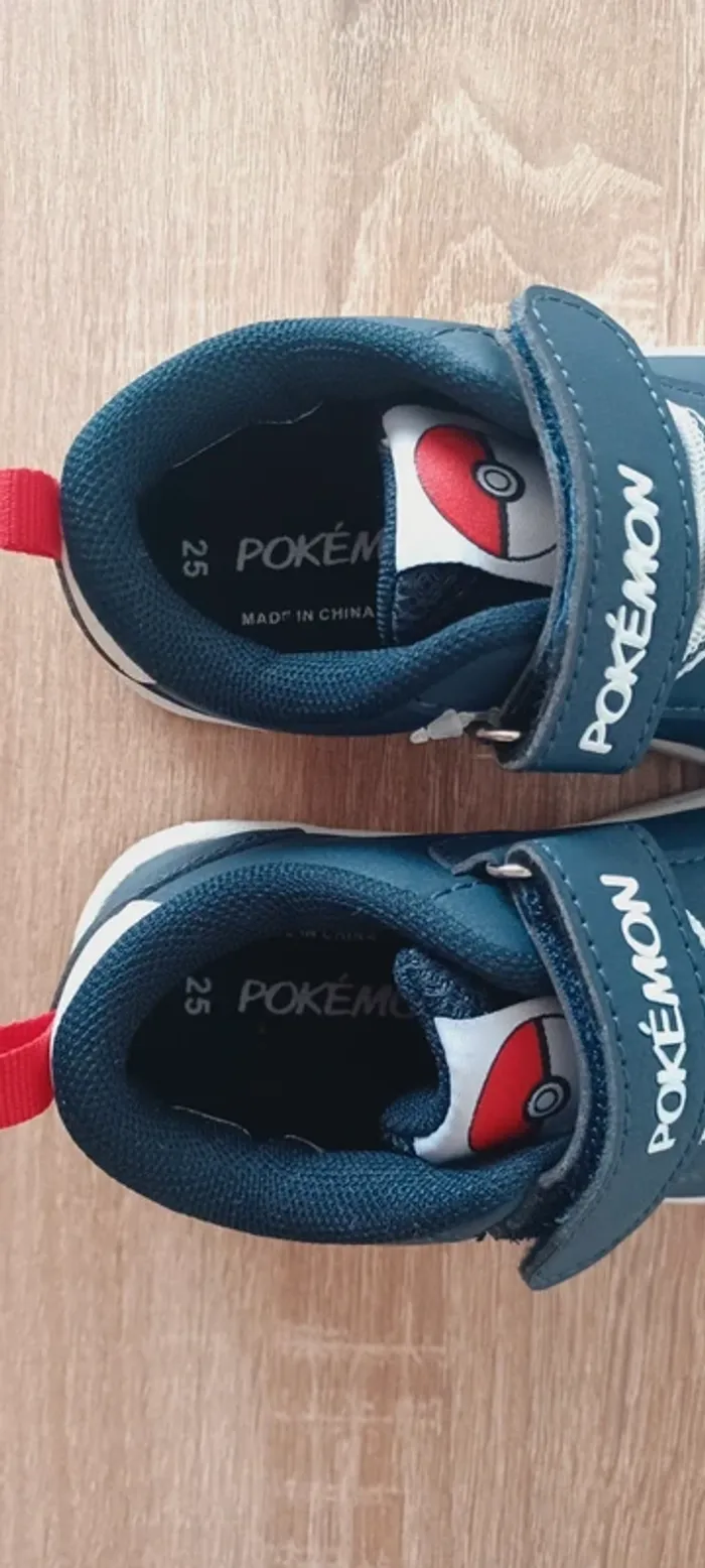 Baskets à scratch garçon Pikachu Pokemon, taille 25, neuves jamais portées. - photo numéro 6