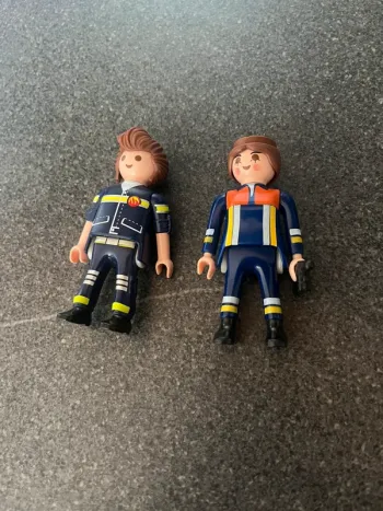 Lot 2 playmobil