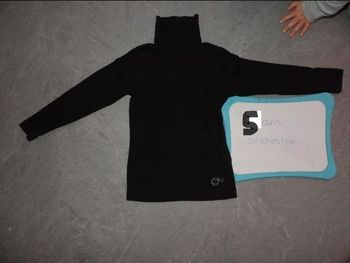 Sous pull orchestra taille 5 ans