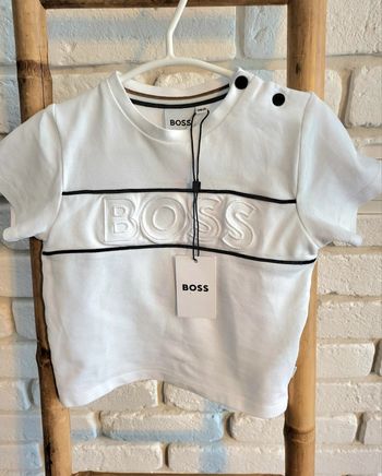 Teeshirt type polo blanc taille 12 mois BOSS neuf
