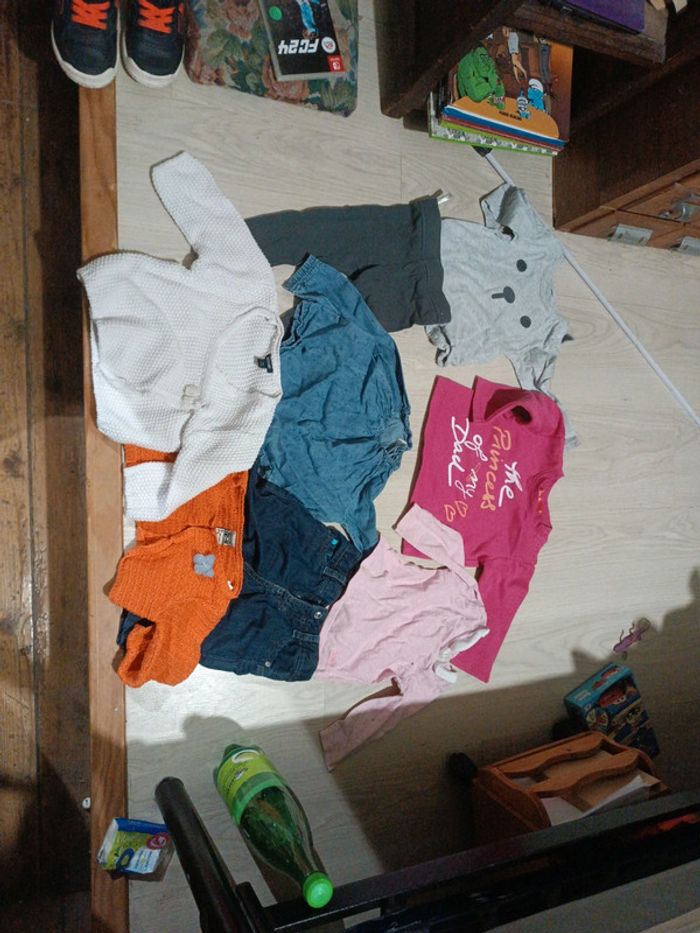 Lot vêtements 9 mois