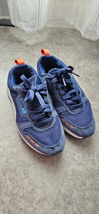 Baskets Puma enfant – taille 37 – très bon état