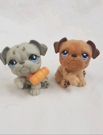 Lot 2 petshop bouldogue
