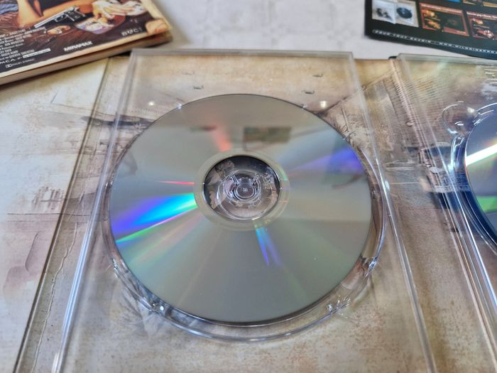 Coffret dvd pulp fiction , édition collector - photo numéro 6