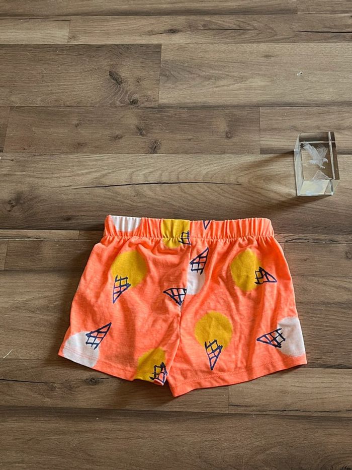 Je vend un short fille 3-4 ans neuf sans étiquette - photo numéro 2