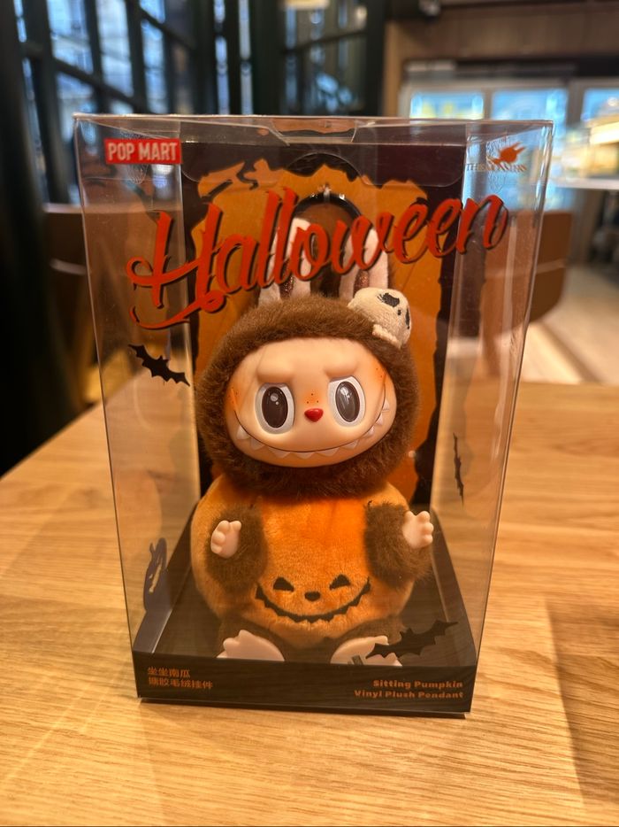 Labubu 🎃