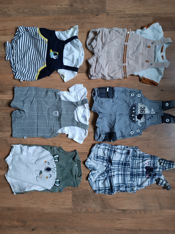 Lot de combinaisons été 6 mois
