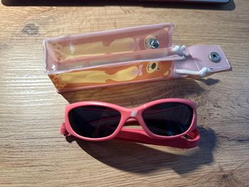 Lunettes solaires  petite fille