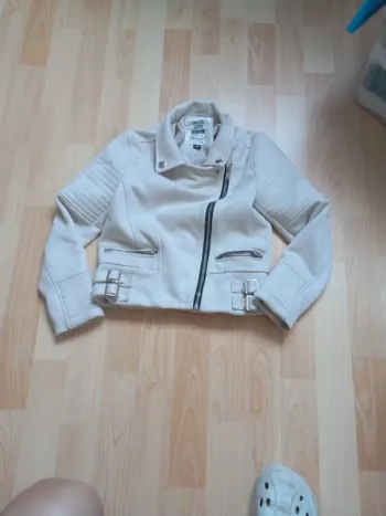 Veste fille 9 ans