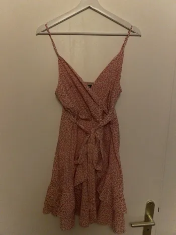 Robe courte rose Shein M