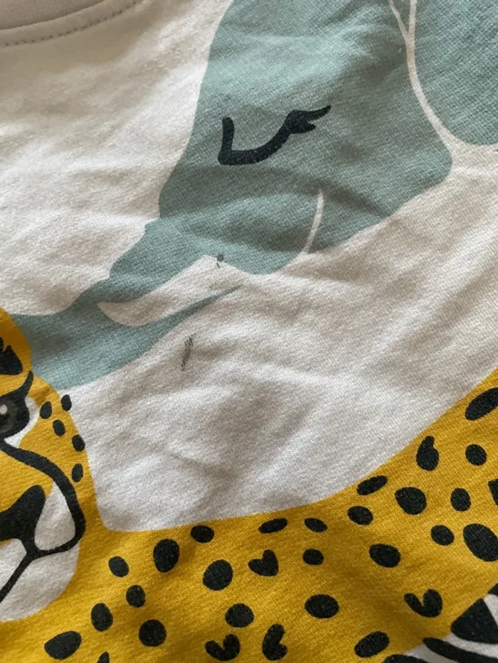 Très joli pull hiver fille 4 ans - photo numéro 4