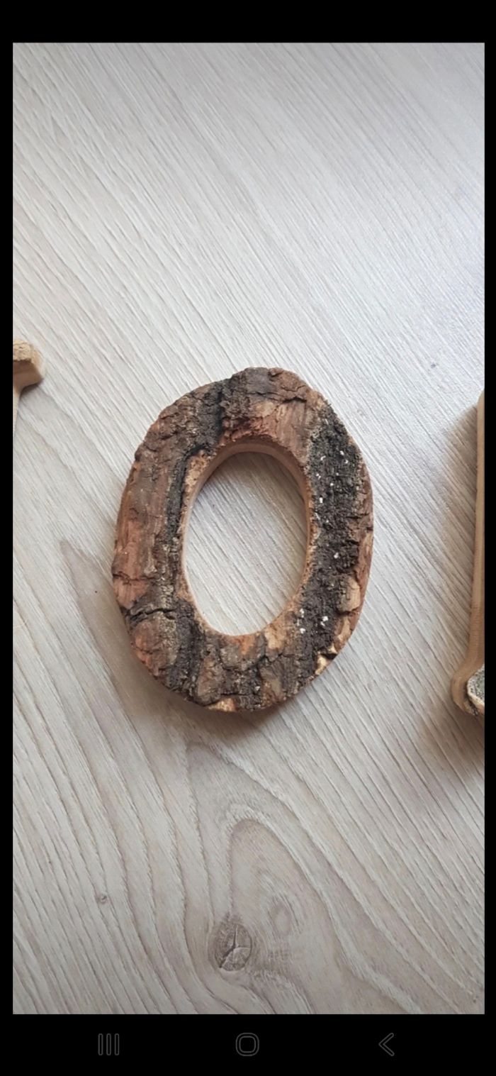 Lettre en bois - photo numéro 3