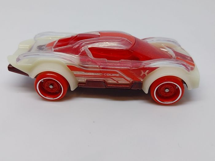 Hot Wheels Cosmic Coupe 2022 - photo numéro 3