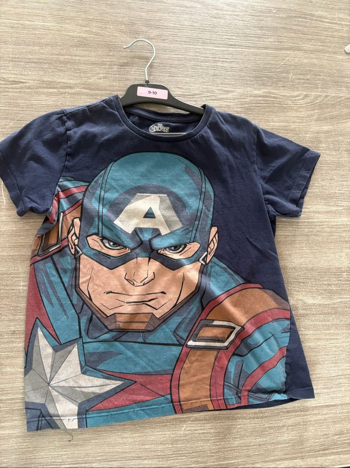 T-shirt Captain America