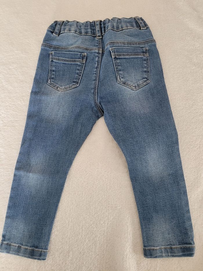 Jeans fille 24 mois - photo numéro 3