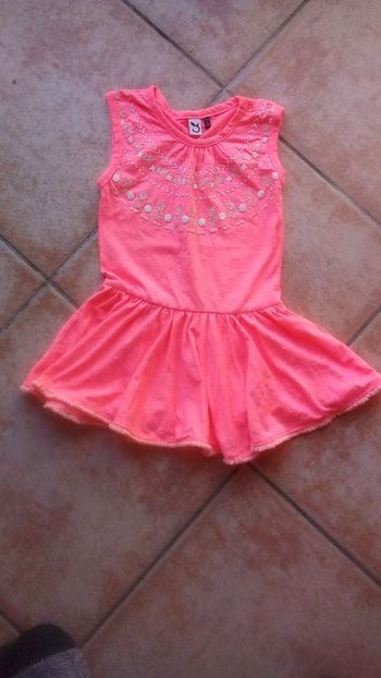 robe 18/24 mois   3 pommes