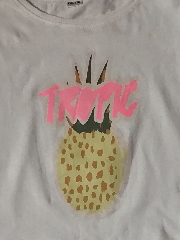 Tee-shirt Taille 5/6 ans - photo numéro 2