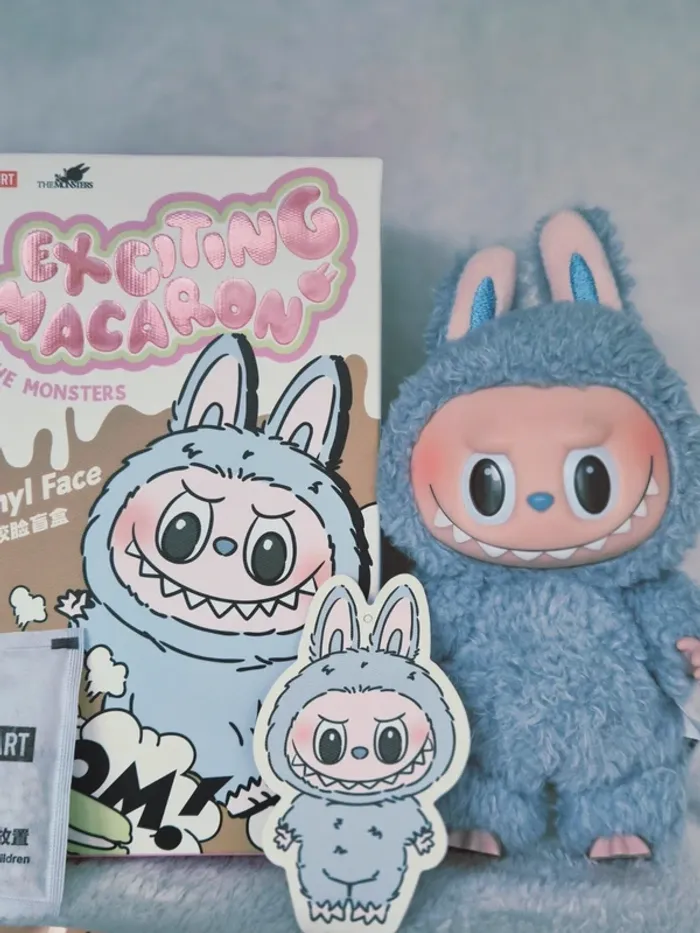 Labubu The Monsters – Exciting Macaron Series Blue Salt Coconut
