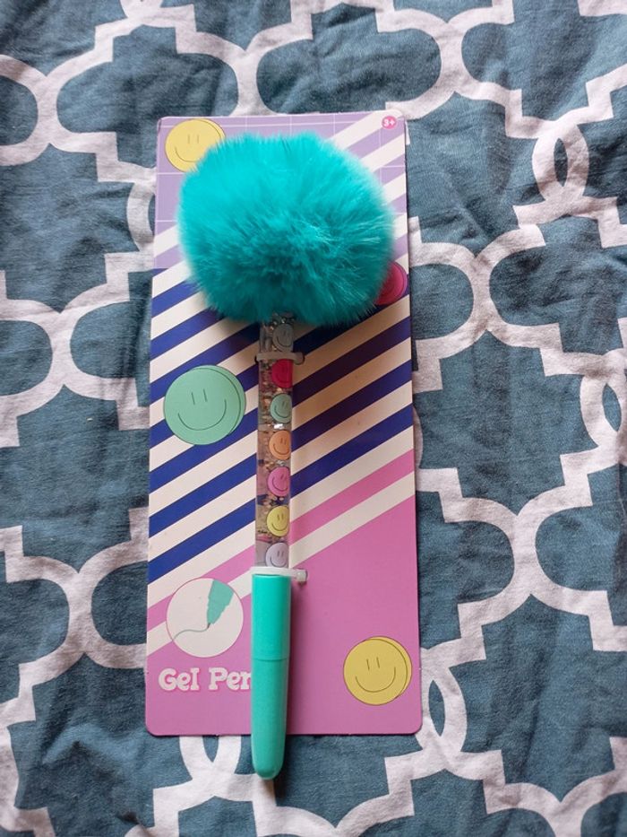 Grand stylo gel