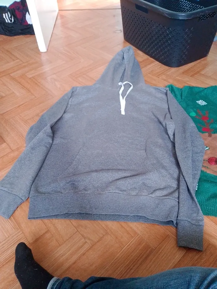 Lot de 2 Pulls - Taille L - photo numéro 2