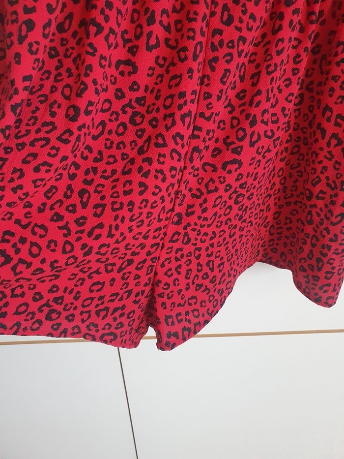 Combishort  manches longues rouge léopard H&M T. M - photo numéro 2