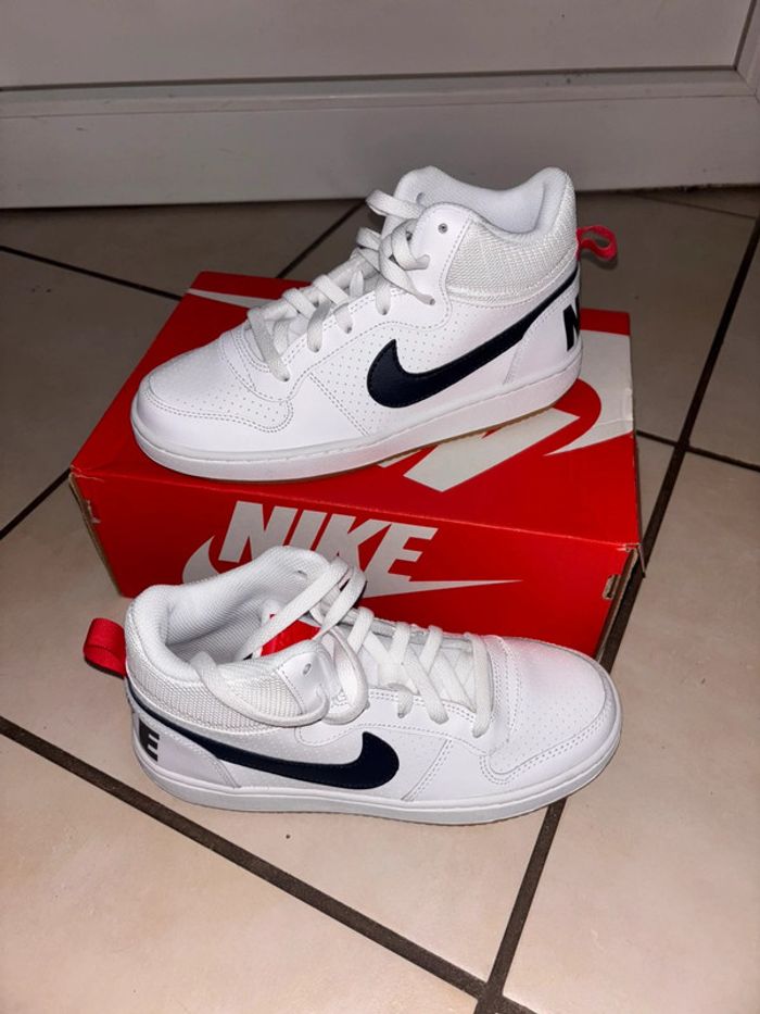 Baskets Nike P.38,5 Neuves unisex - photo numéro 8