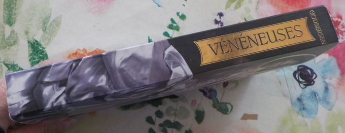 VENENEUSES de Anna GODBERSEN Ed. France Loisirs - photo numéro 4