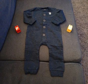 Pyjama  1 pièce 9 mois
