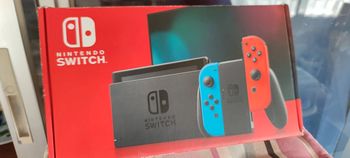 Boîte vide Nintendo Switch + manuel