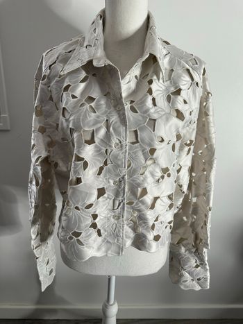 Chemisier ajourée à fleurs dentelle broderie et satin blanc crème H&M T40 L