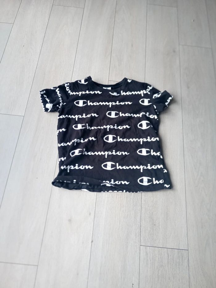 T-shirt champion