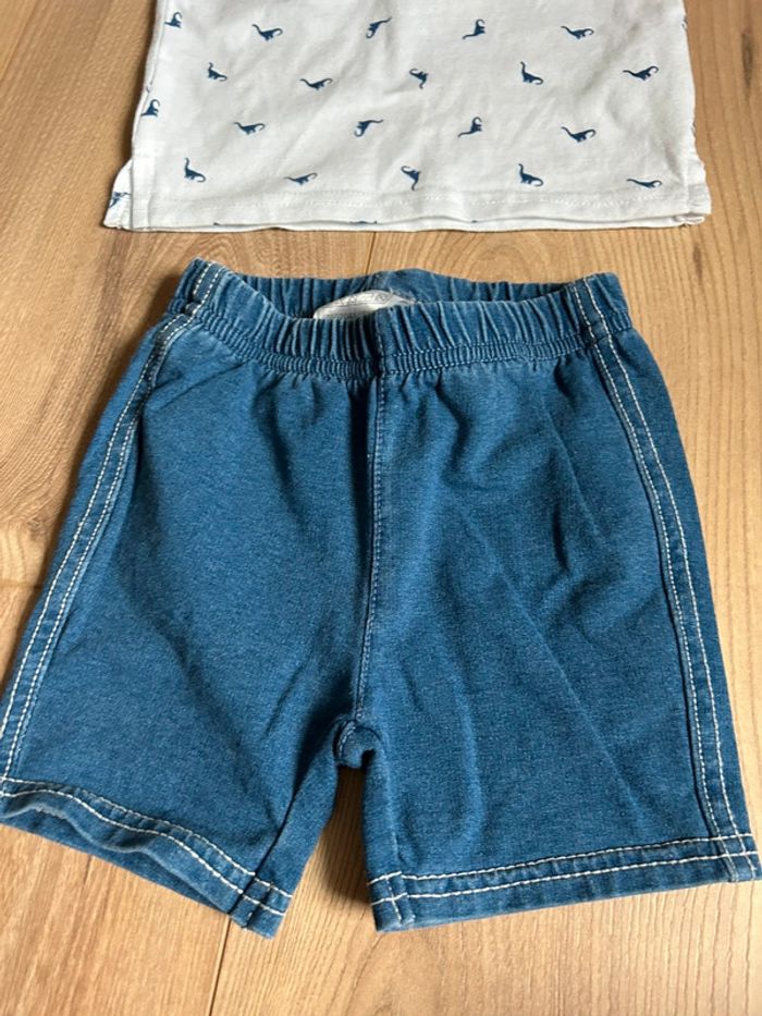 Ensemble 6 mois - photo numéro 3