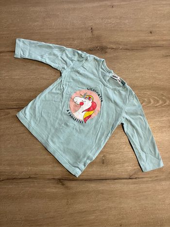 T-shirt ML 9 mois 🦄