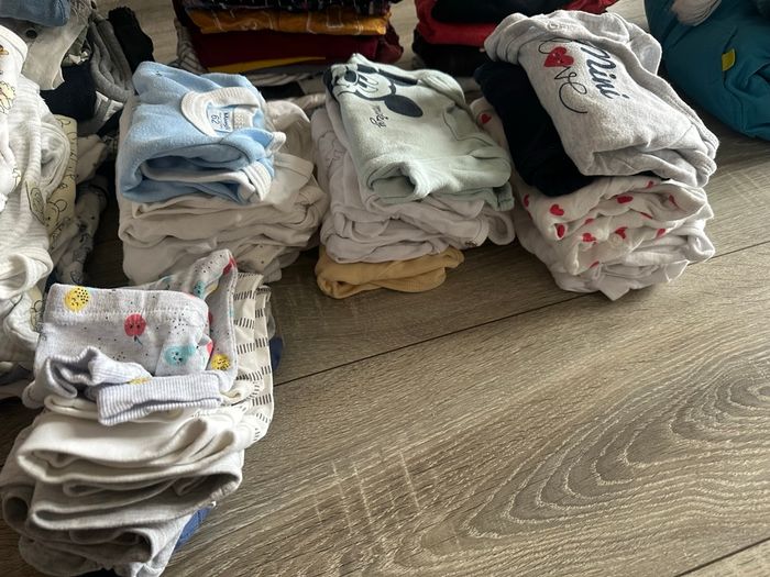 Lot de vêtements garçon 3 mois - photo numéro 2